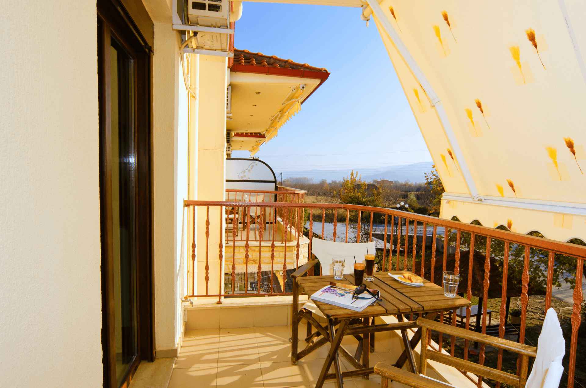 balcony at room with fireplace