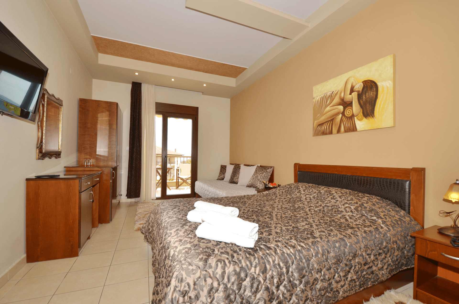 Triple rooms in Loutraki Pella