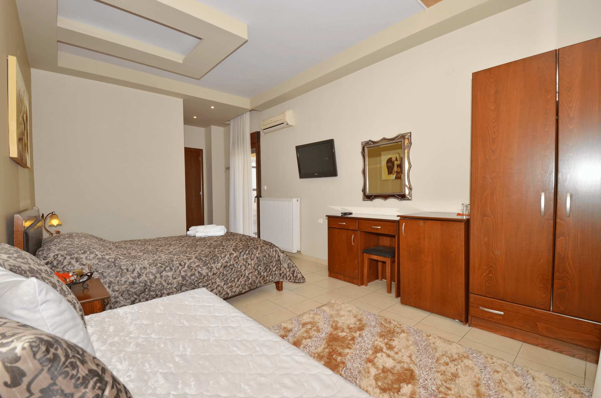 Triple rooms in Loutraki Pella